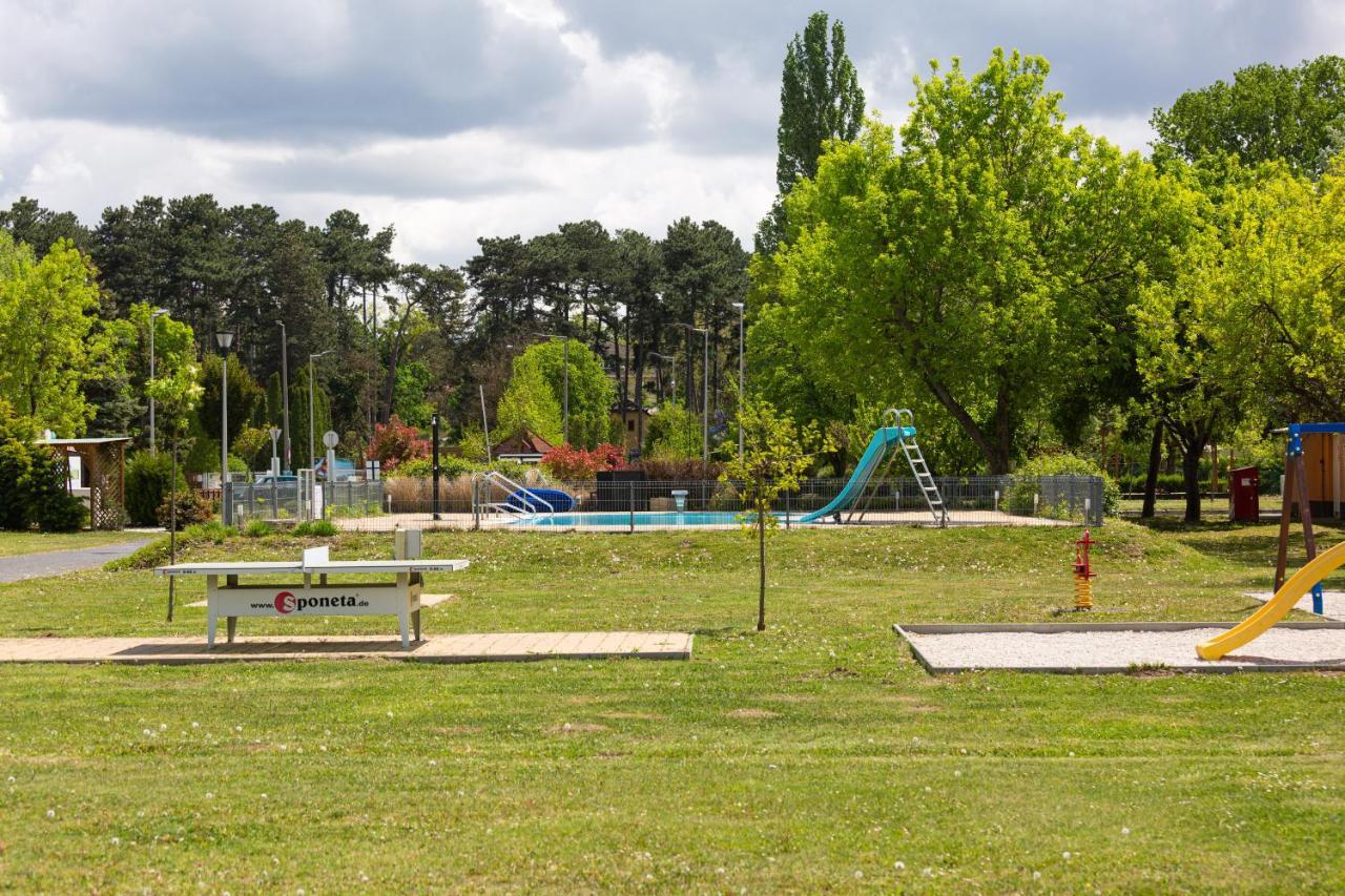 Aranypart Camping & Apartments Siófok Eksteriør bilde