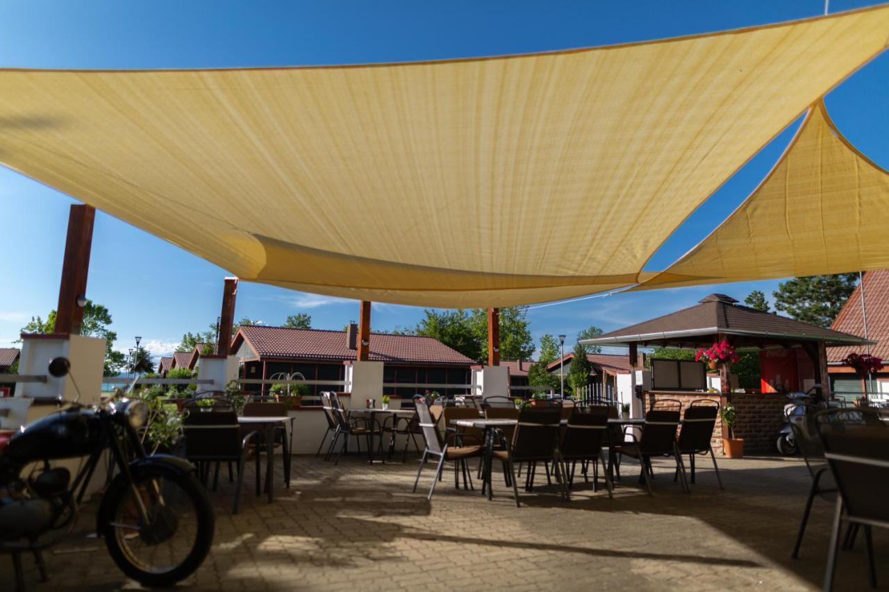 Aranypart Camping & Apartments Siófok Eksteriør bilde