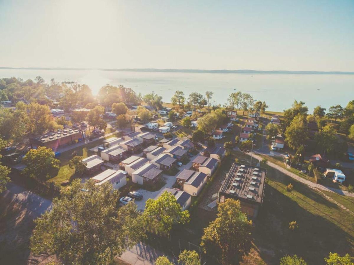 Aranypart Camping & Apartments Siófok Eksteriør bilde
