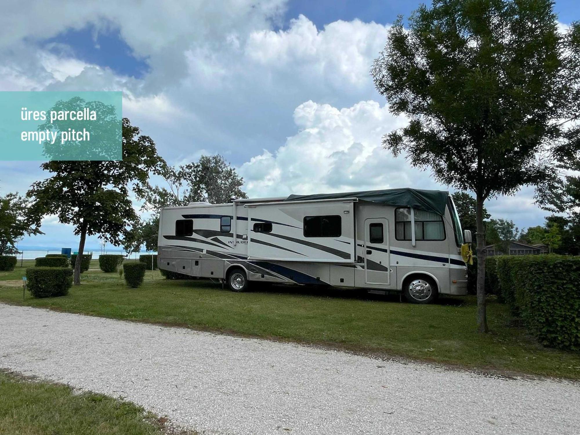 Aranypart Camping & Apartments Siófok Eksteriør bilde