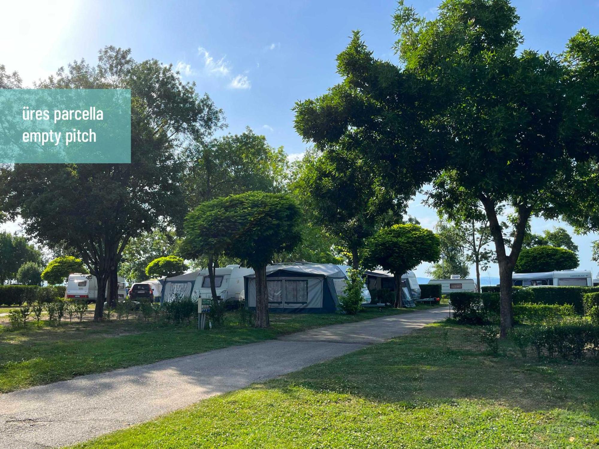 Aranypart Camping & Apartments Siófok Eksteriør bilde