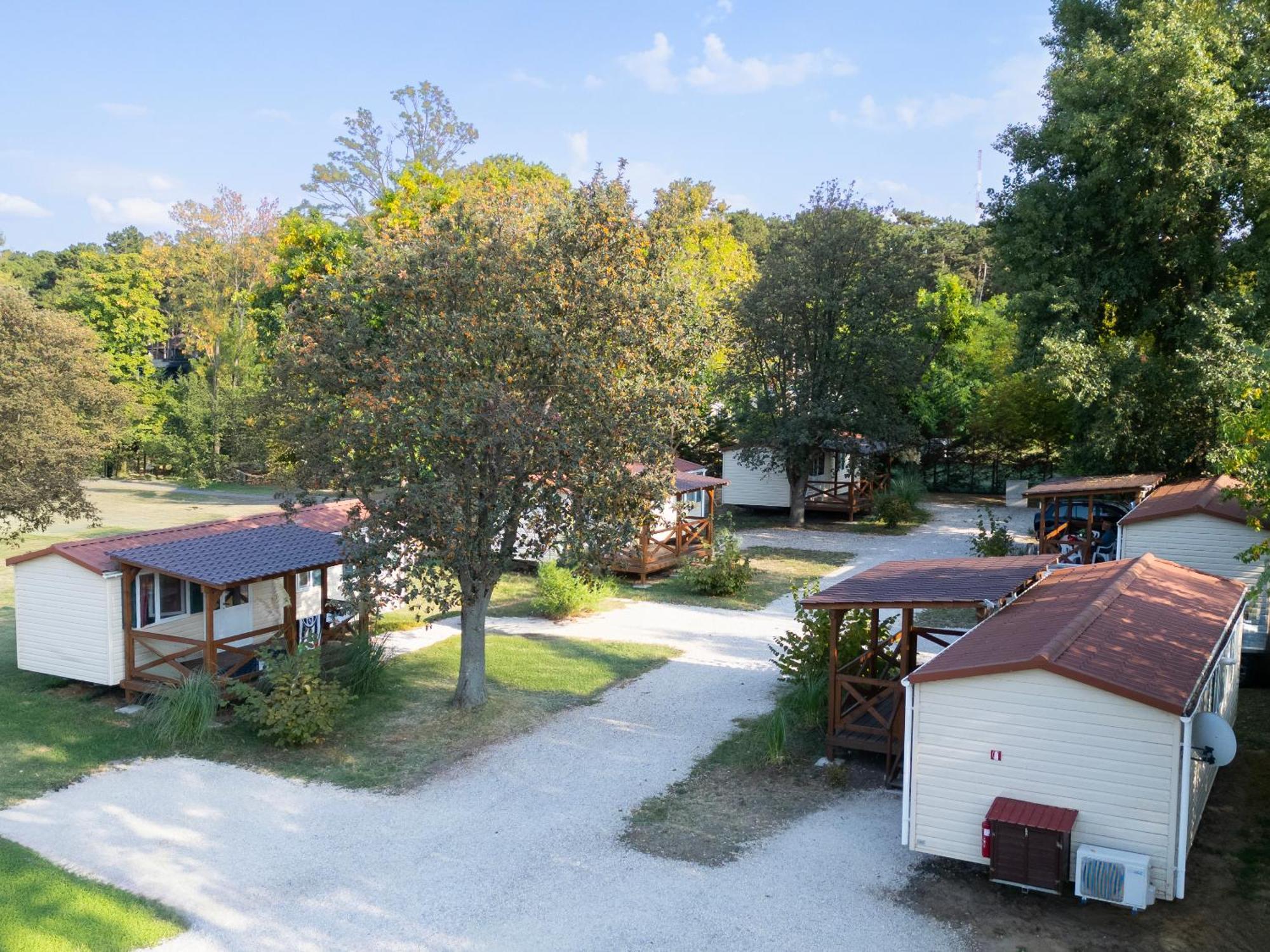 Aranypart Camping & Apartments Siófok Eksteriør bilde