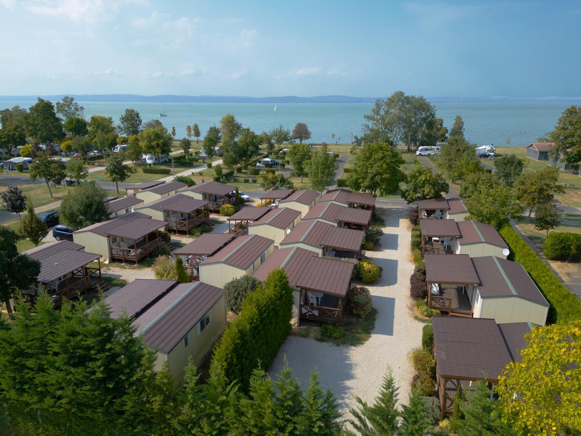 Aranypart Camping & Apartments Siófok Eksteriør bilde